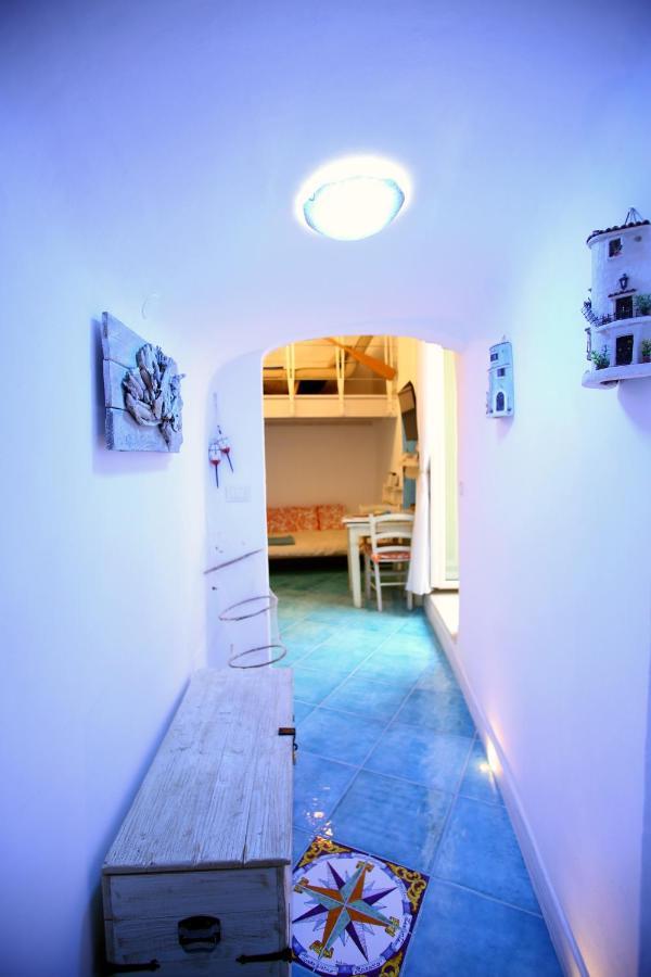 ויאסטה Piazzetta Petrone Apartments + Parking מראה חיצוני תמונה