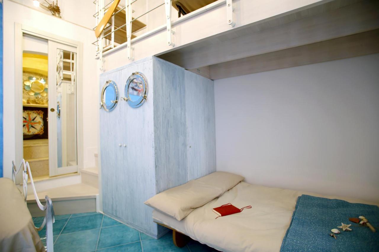 ויאסטה Piazzetta Petrone Apartments + Parking מראה חיצוני תמונה