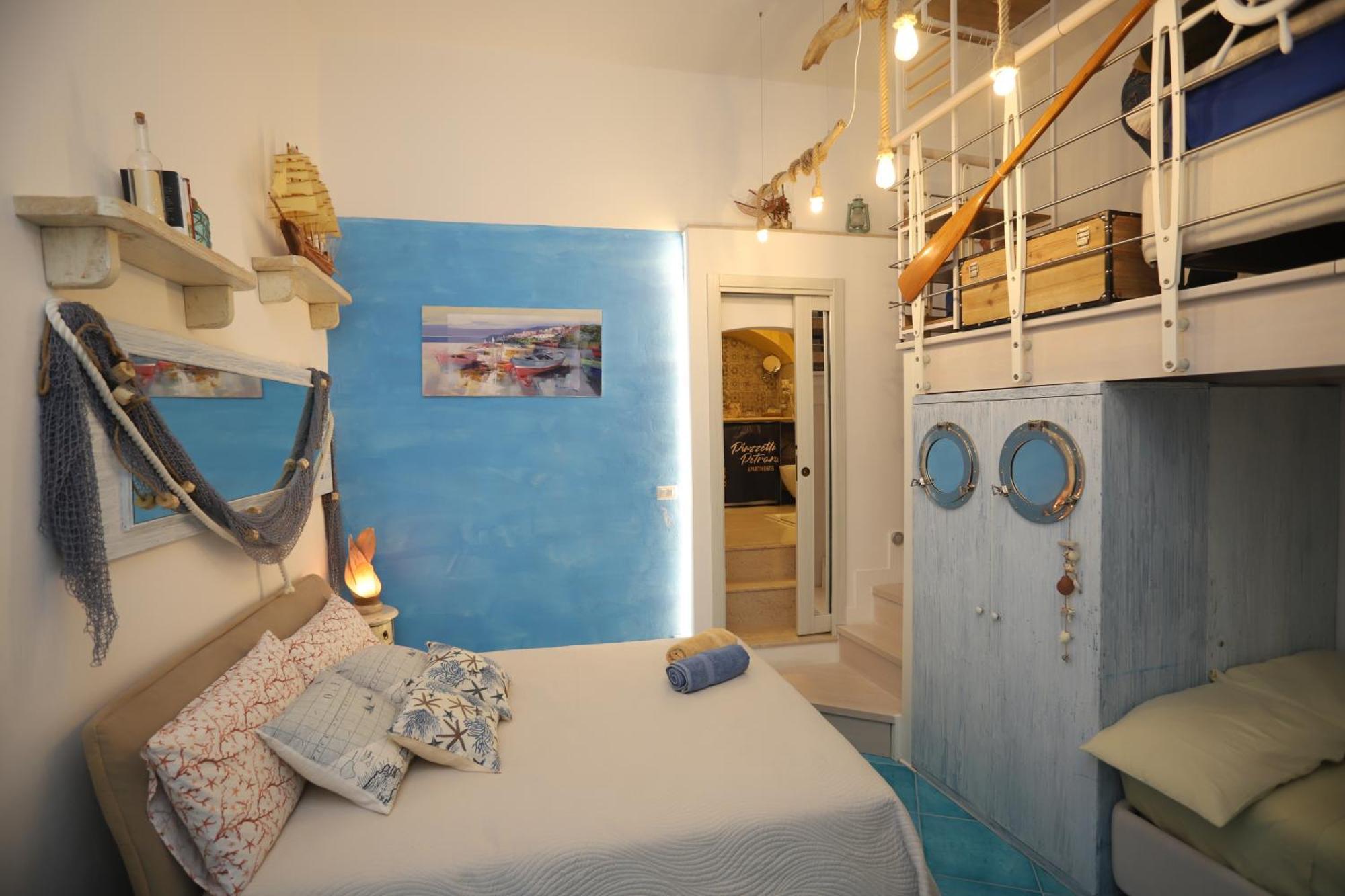 ויאסטה Piazzetta Petrone Apartments + Parking מראה חיצוני תמונה
